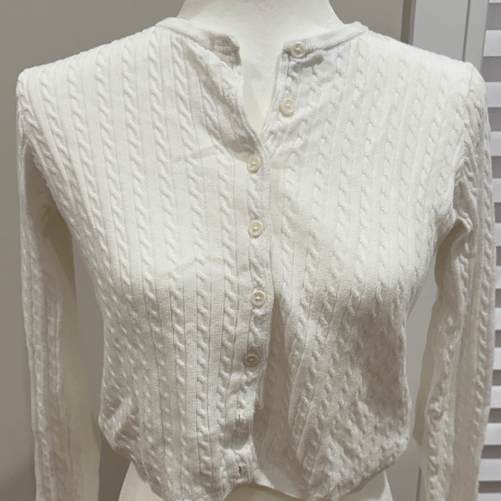 Brandy Melville White Cable Knit Cardigan - Picture 2 of 2